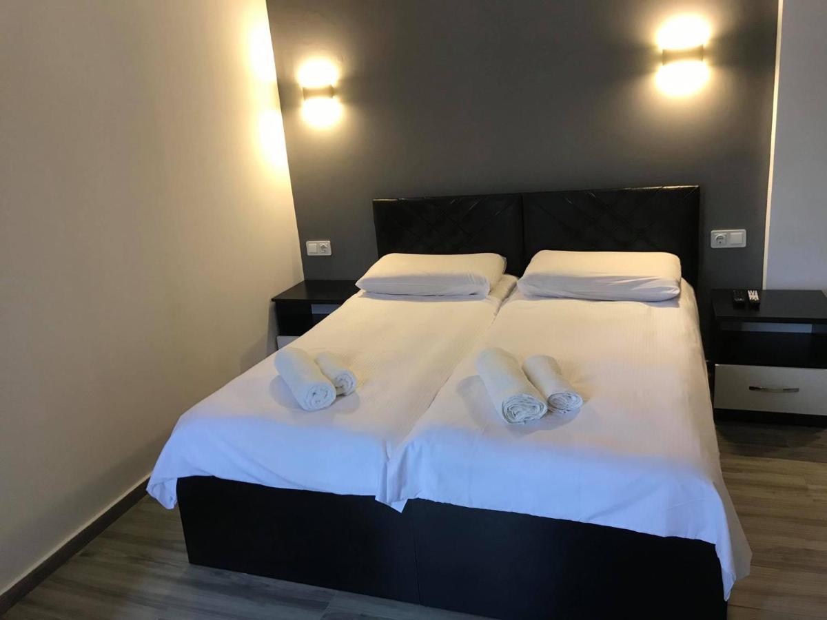 Hotel Niko Kobuleti Esterno foto